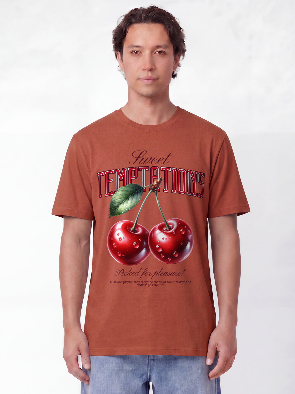 Sweet Temptations | T-Shirt Unisex-model_01;C730