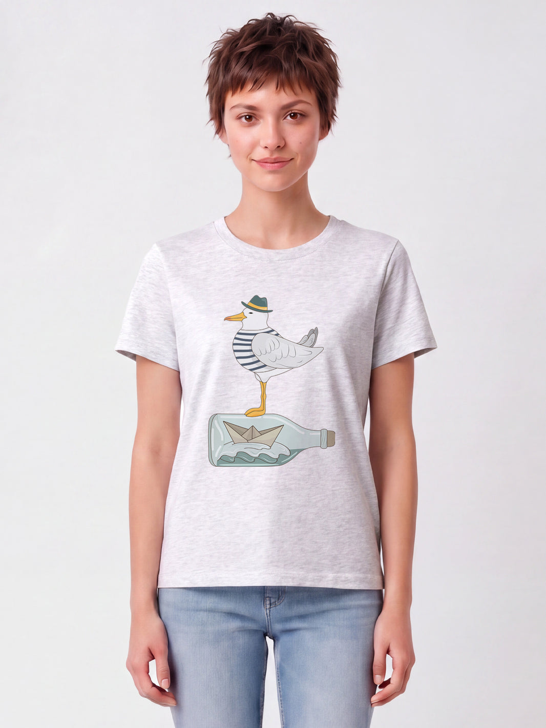 Möwe mit Hut | T-Shirt Frauen-model_01;C146