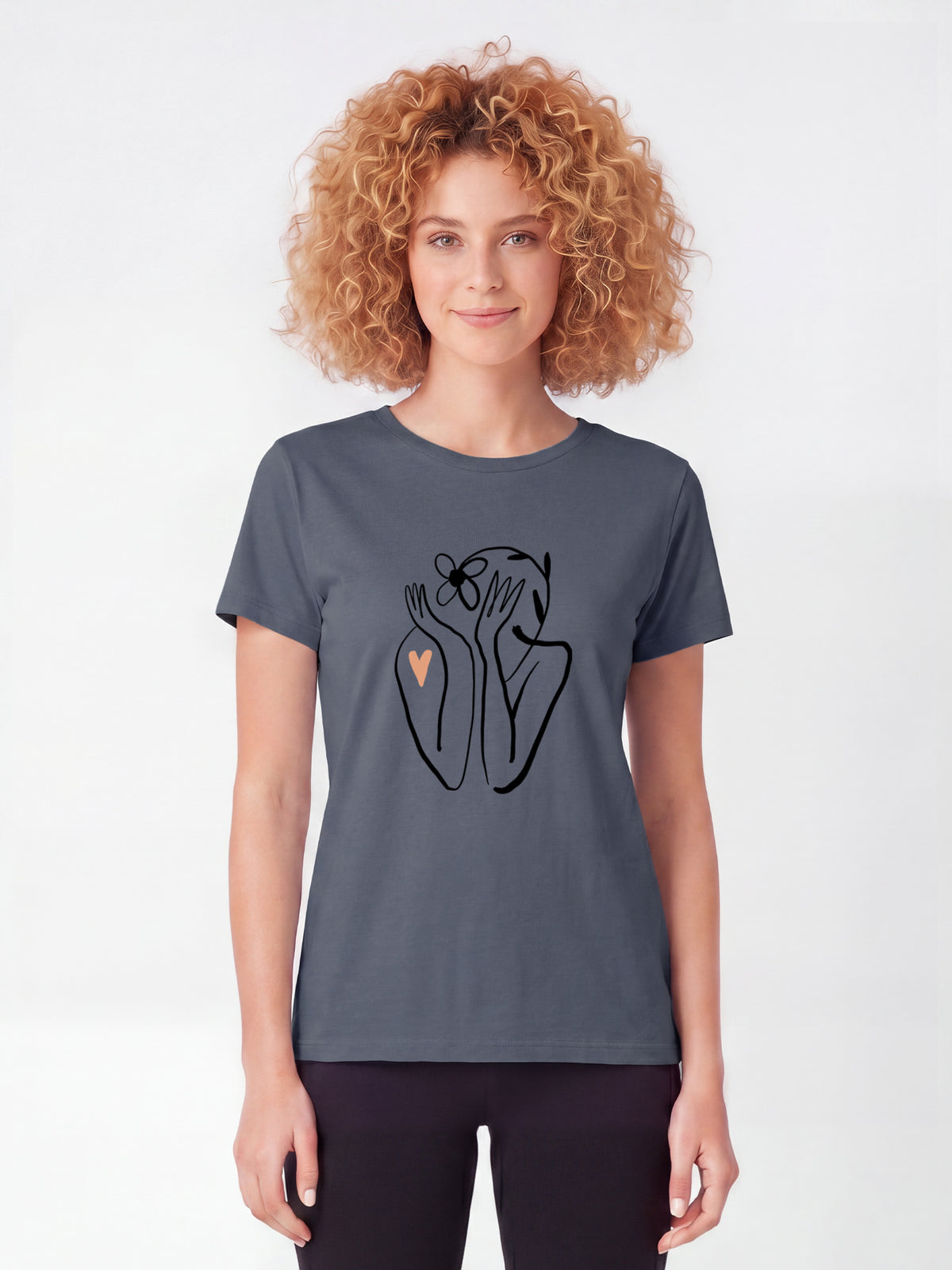 Self love | T-Shirt Frauen-model_01;C156