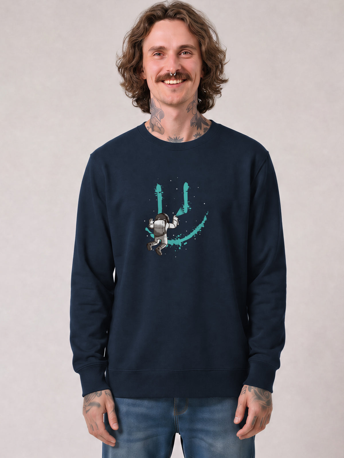 Graffiti Astronaut | Sweatshirt Unisex-model_01;C727