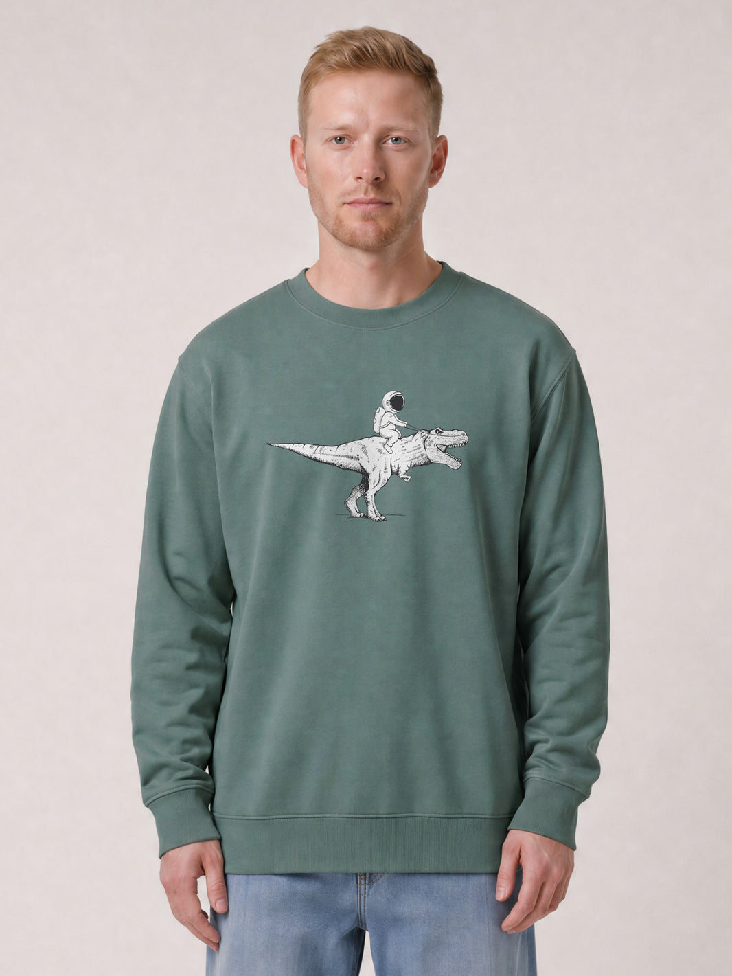 Astronaut on T-Rex | Sweatshirt Unisex-model_01;C144