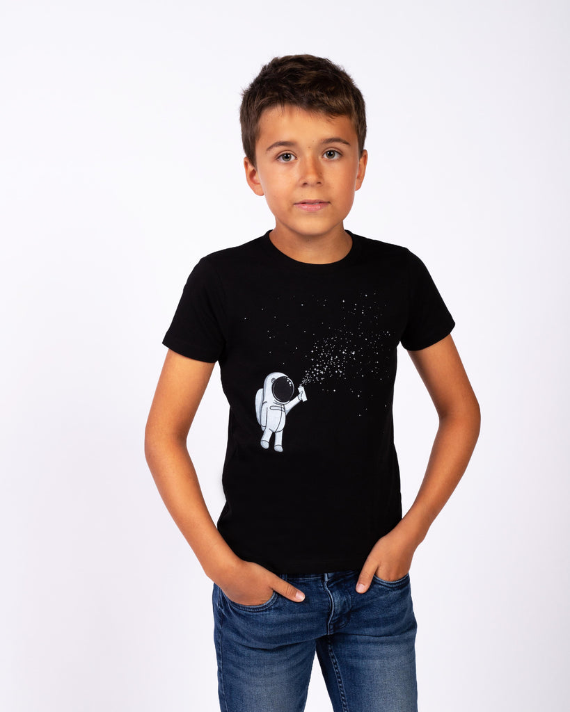 C002;Black;model1